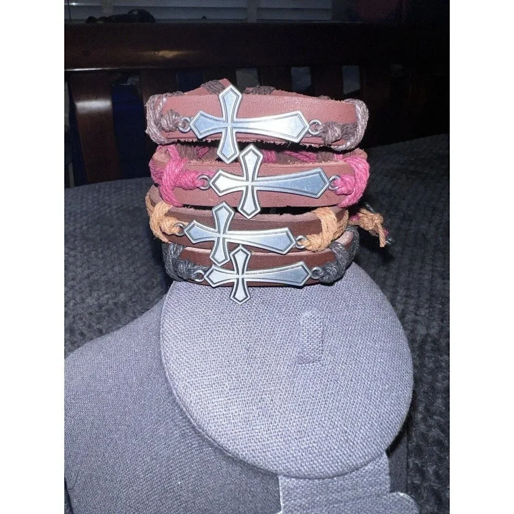 Christian Cuff Bracelet ANTIQUE SILVER CROSS Leather Adjustable Strap Set